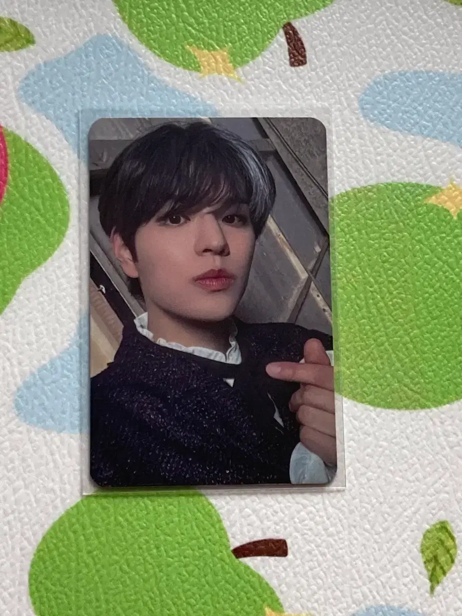 thumbnail-0